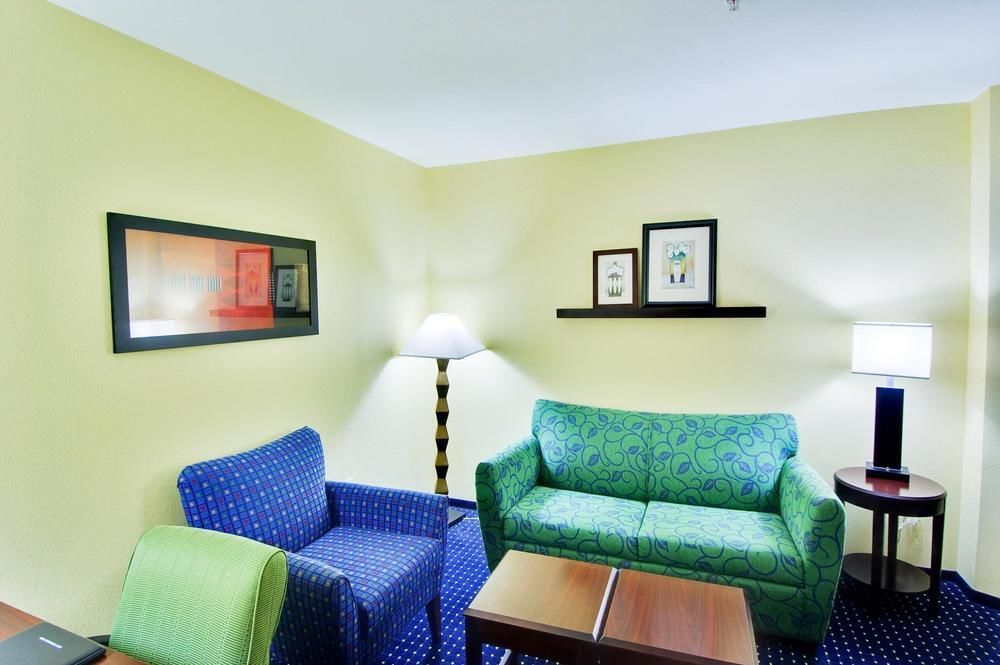 Springhill Suites Fresno Exterior foto